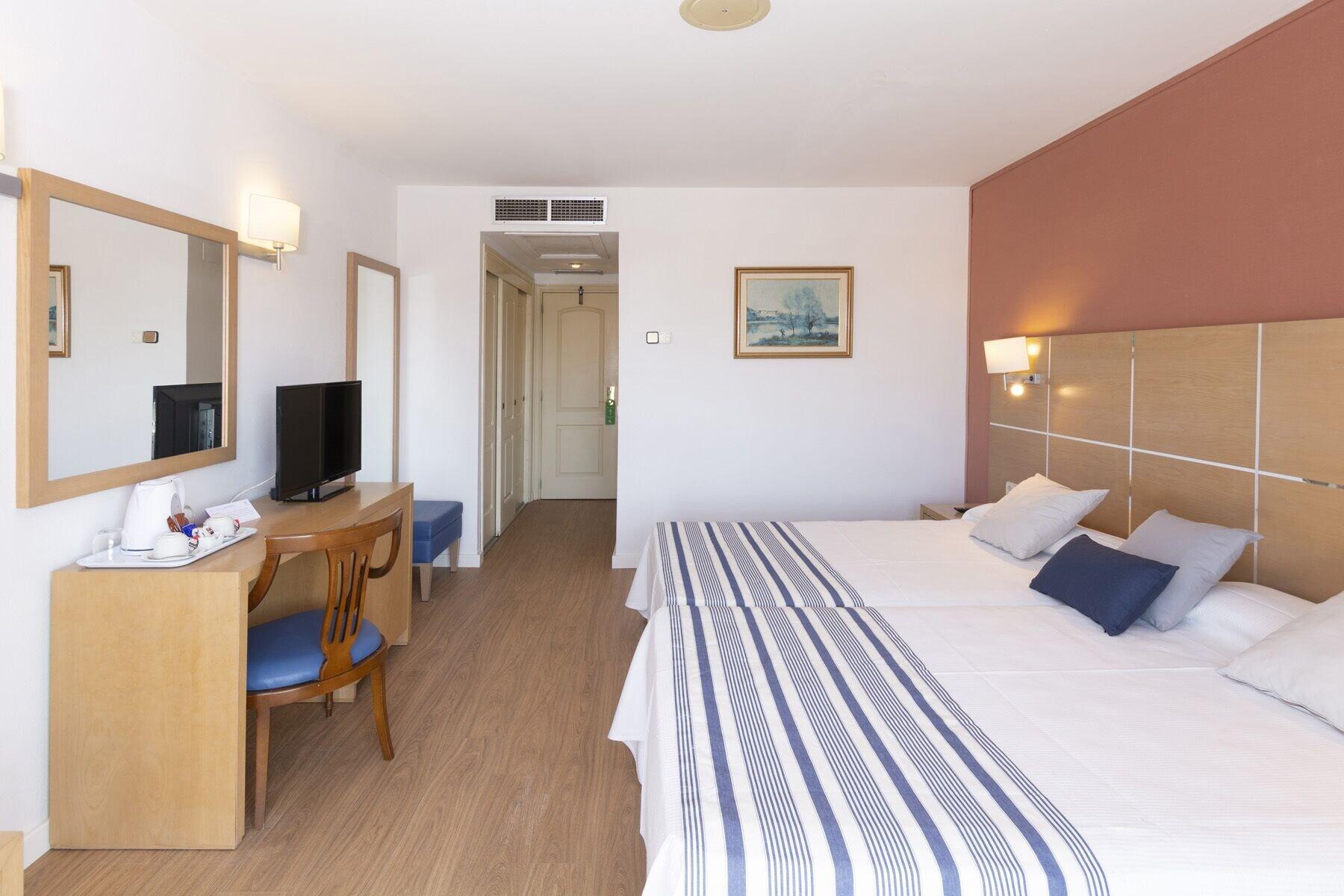Mar Hotels Paguera & Spa 4*