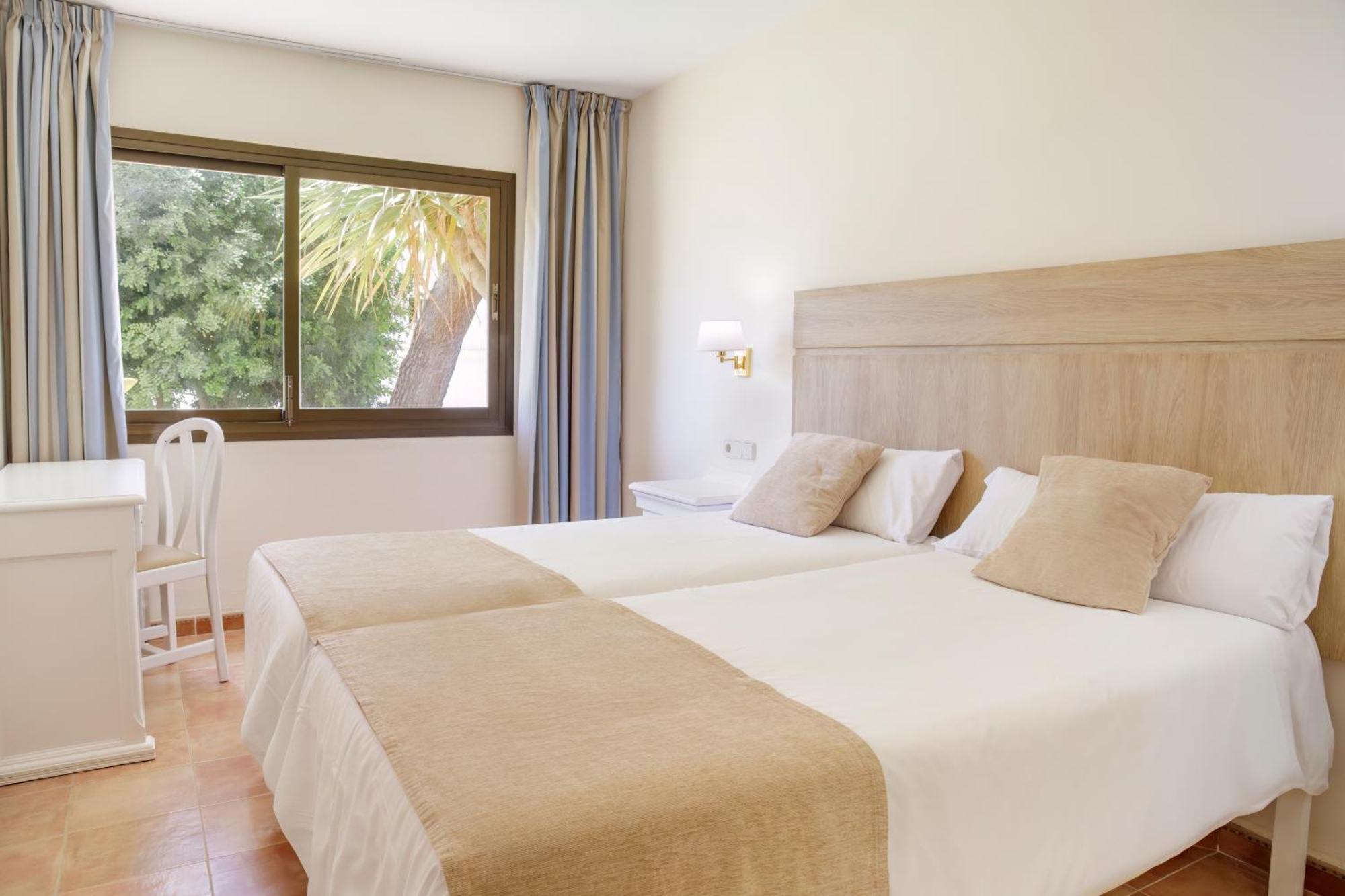 Mar Hotels Paguera & Spa Hotel 4*