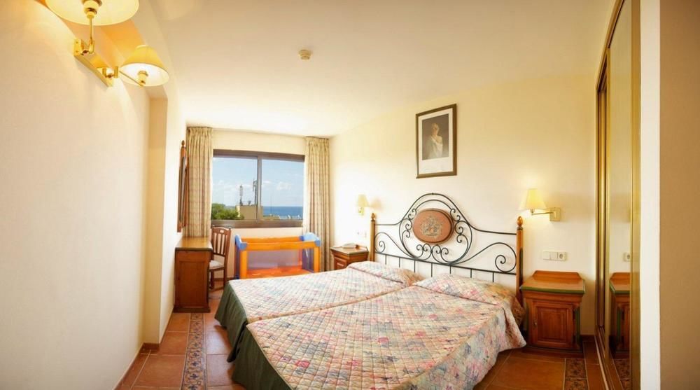 Mar Hotels Paguera & Spa 4* Peguera